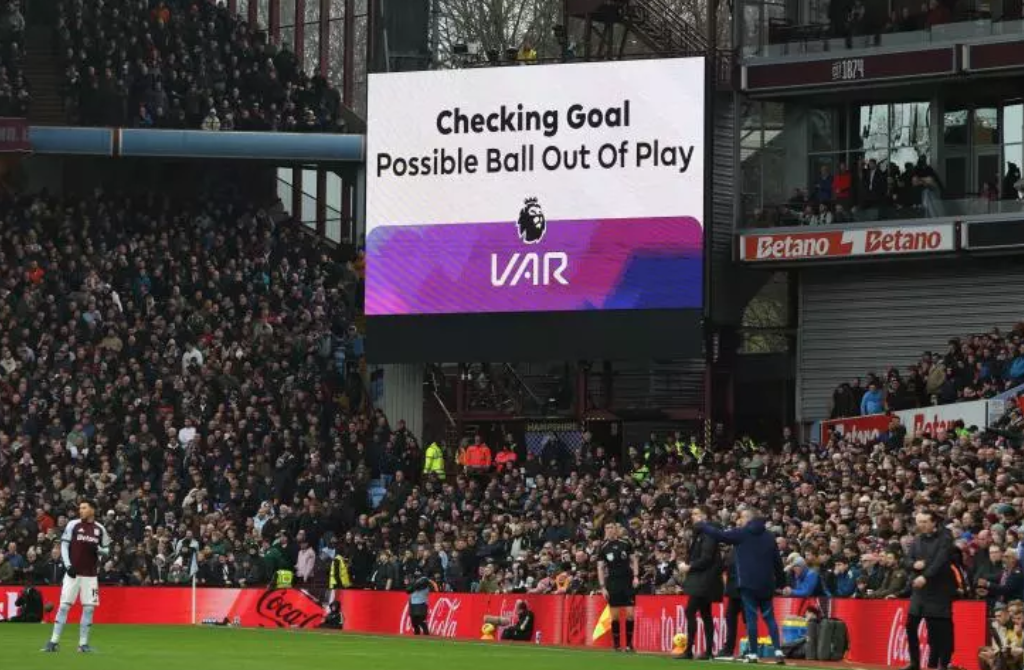 VAR